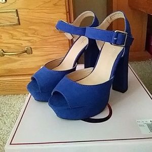 New candies platform heel